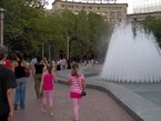 hpim0377-grupa-s-vodoskokom.jpg