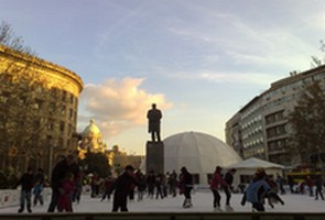 klizaci-na-pasicevom-trgu-m
